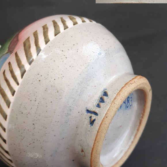 VTG Art Pottery Vase Abstract Hand Painted Pastel Colors Rare Signed - Picture 8 of 10